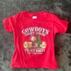 Knott’s Berry Farm Pigpen shirt